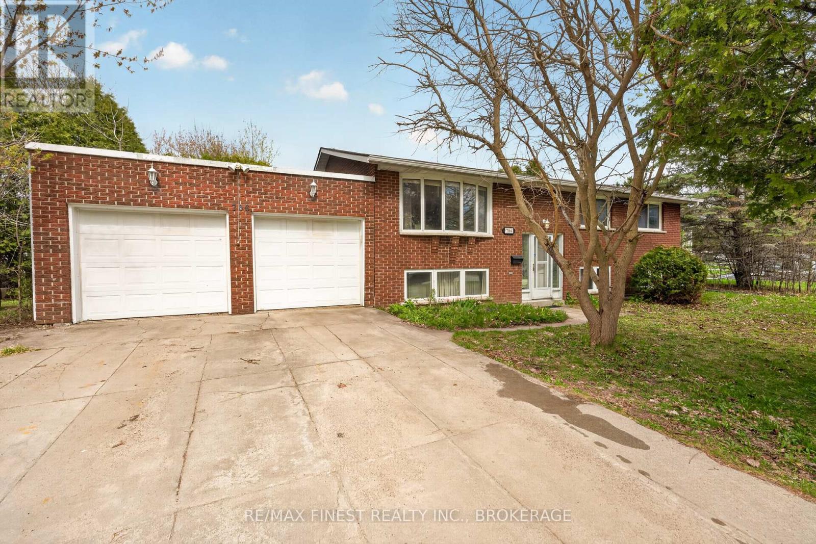 706 HIGH GATE PARK DRIVE, Kingston, Ontario
