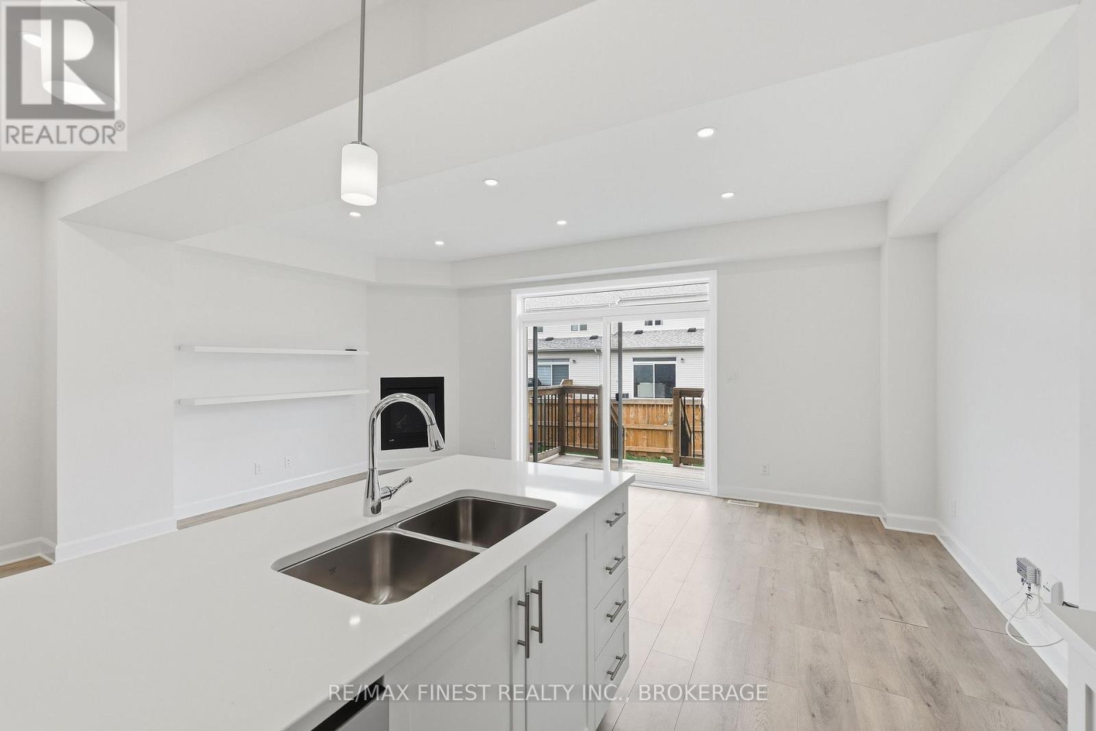 1417 Summer Street, Kingston (Kingston East (Incl Barret Crt)), Ontario  K7K 0H9 - Photo 14 - X13102162