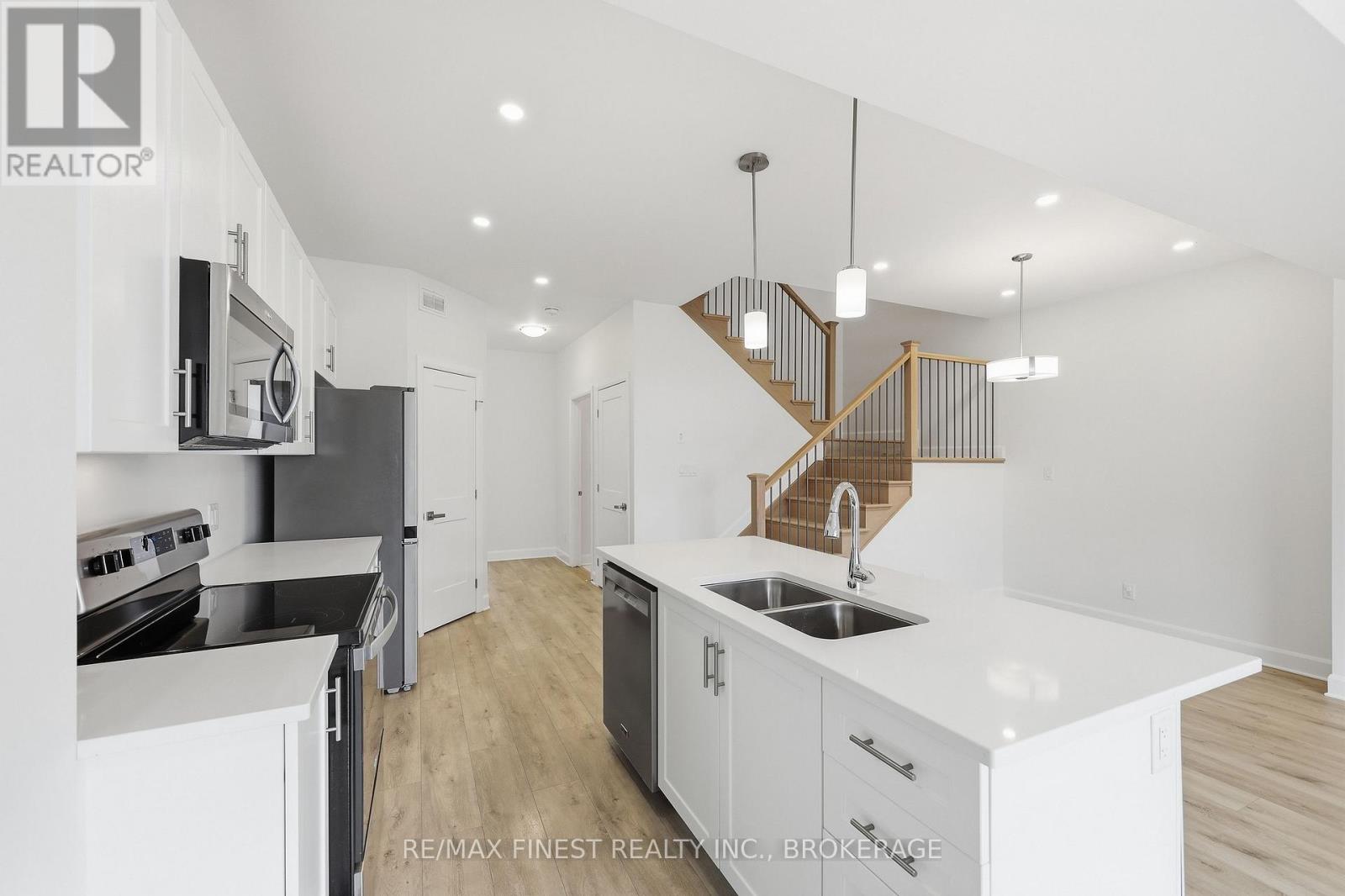 1417 Summer Street, Kingston (Kingston East (Incl Barret Crt)), Ontario  K7K 0H9 - Photo 8 - X13102162