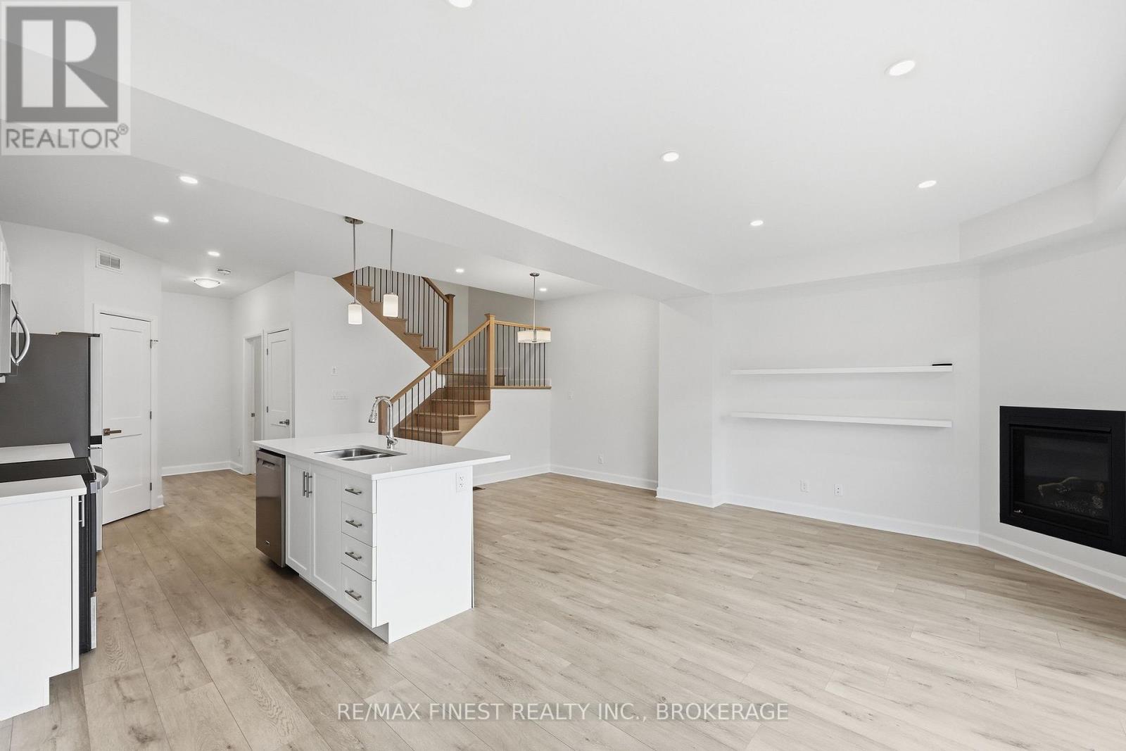 1417 Summer Street, Kingston (Kingston East (Incl Barret Crt)), Ontario  K7K 0H9 - Photo 9 - X13102162