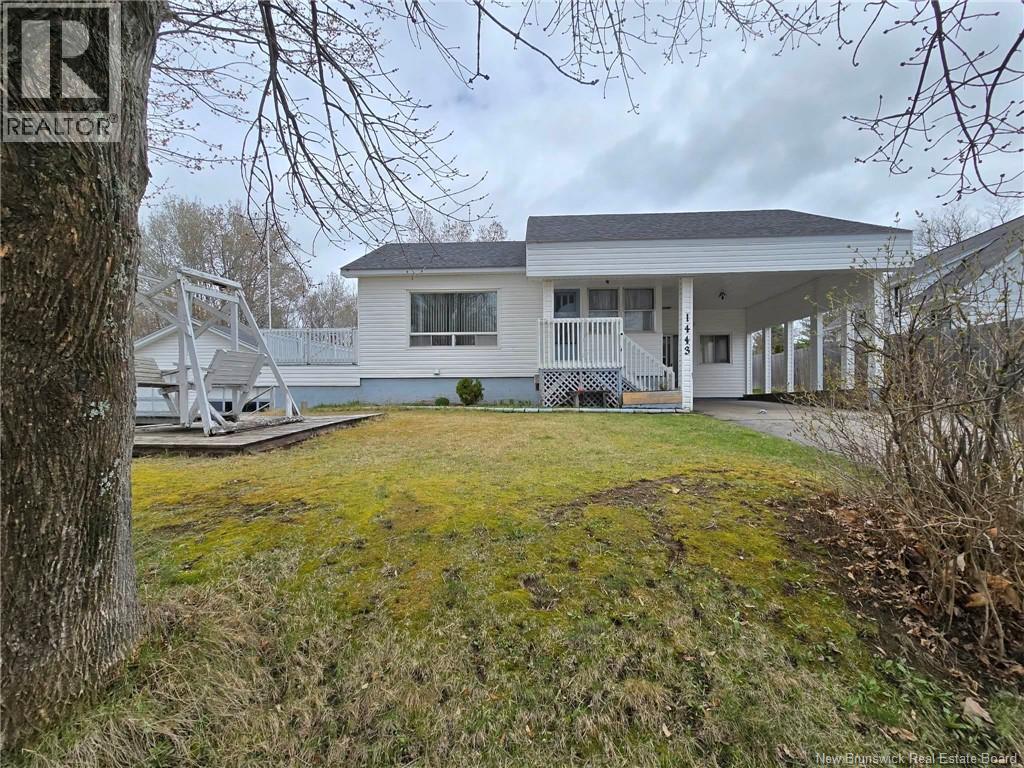 1443 Bridge, Bathurst, New Brunswick  E2A 4A5 - Photo 2 - NB139078