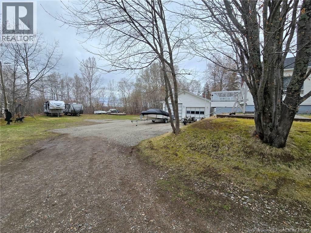 1443 Bridge, Bathurst, New Brunswick  E2A 4A5 - Photo 7 - NB139078