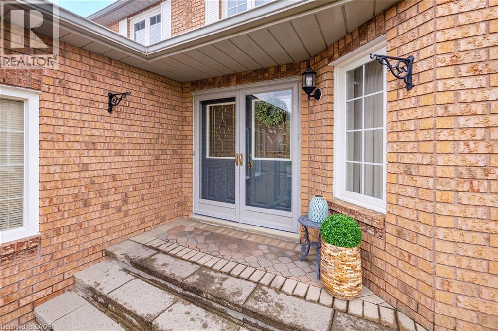17 Eaton Street, Georgetown, Ontario  L7G 5L4 - Photo 4 - 40825806