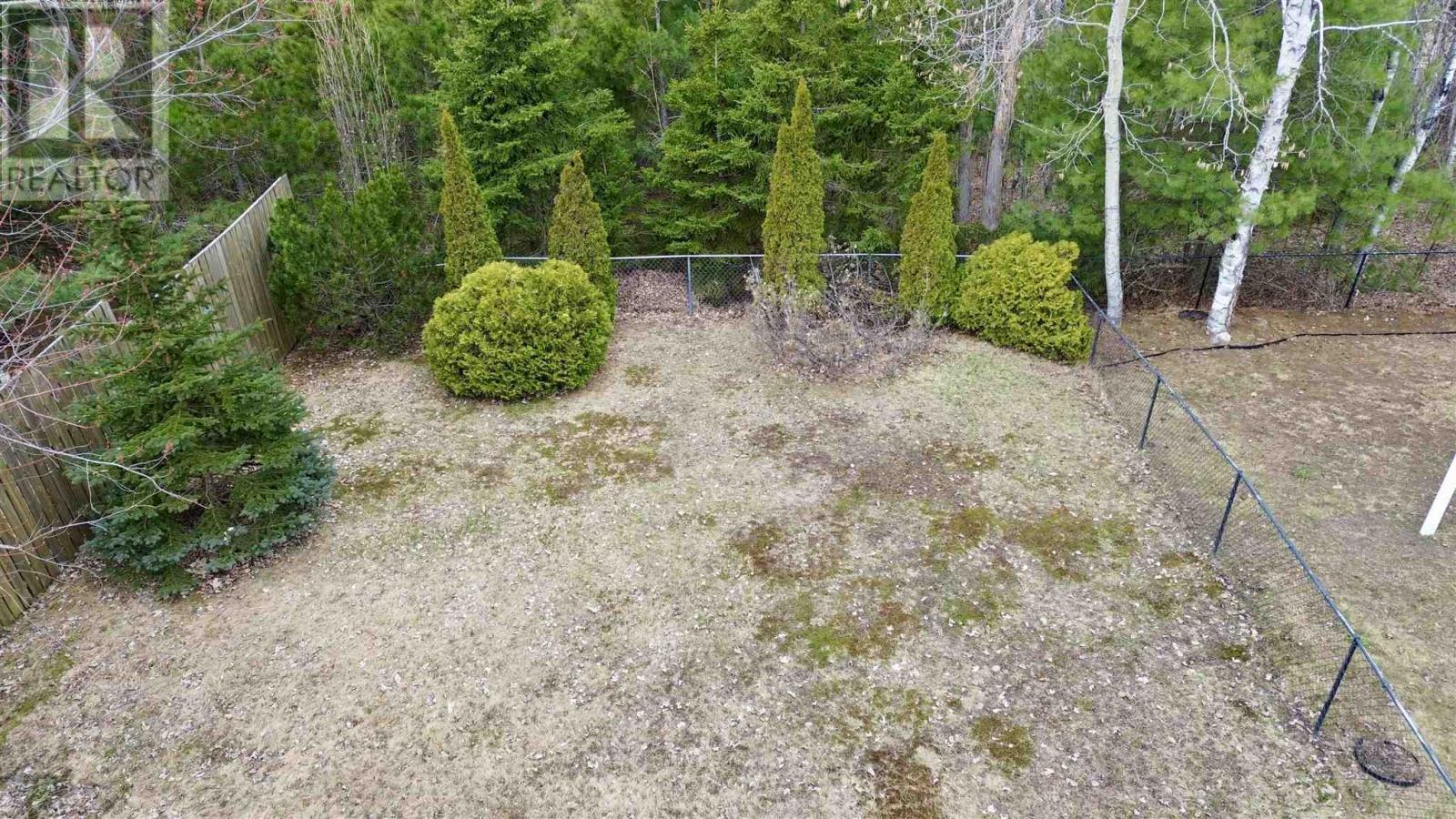 132 Taylor Blvd, Elliot Lake, Ontario  P5A 3K8 - Photo 11 - SM260933