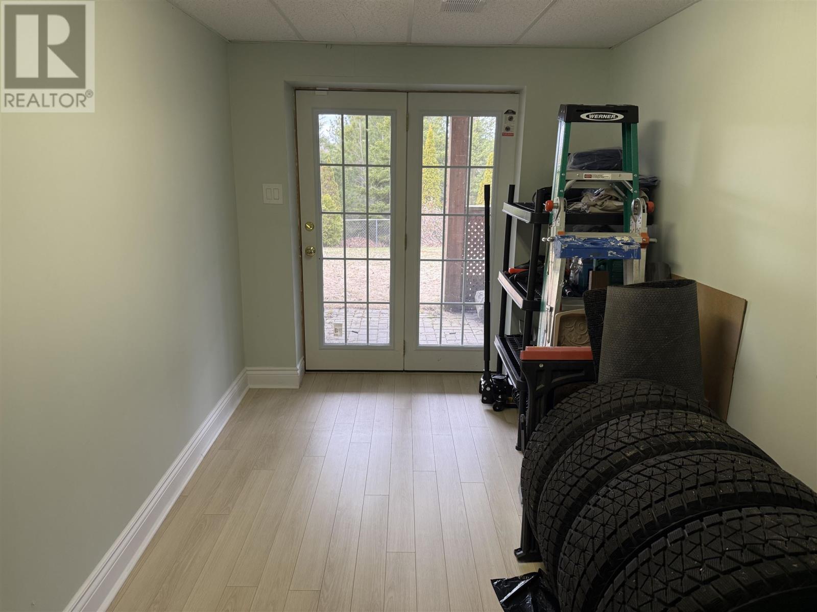 132 Taylor Blvd, Elliot Lake, Ontario  P5A 3K8 - Photo 43 - SM260933