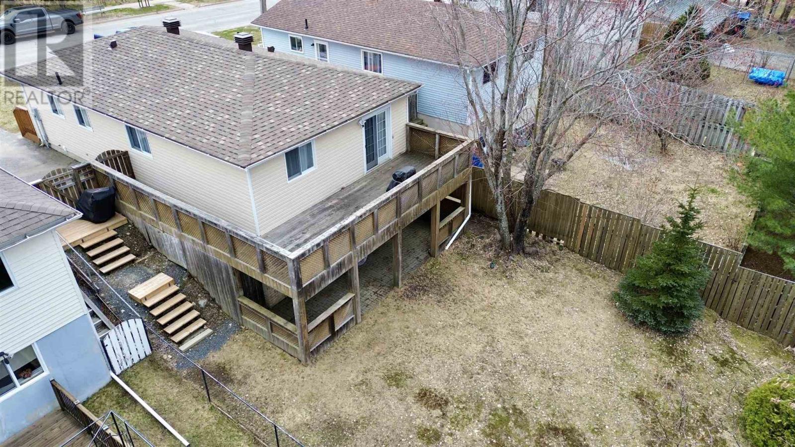132 Taylor Blvd, Elliot Lake, Ontario  P5A 3K8 - Photo 6 - SM260933