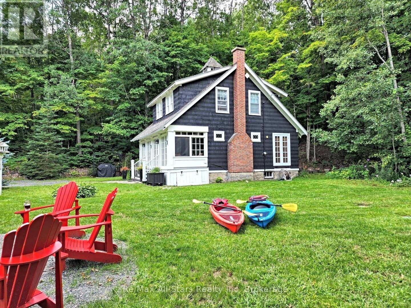 1037 GLENMOUNT ROAD, Lake of Bays, Ontario