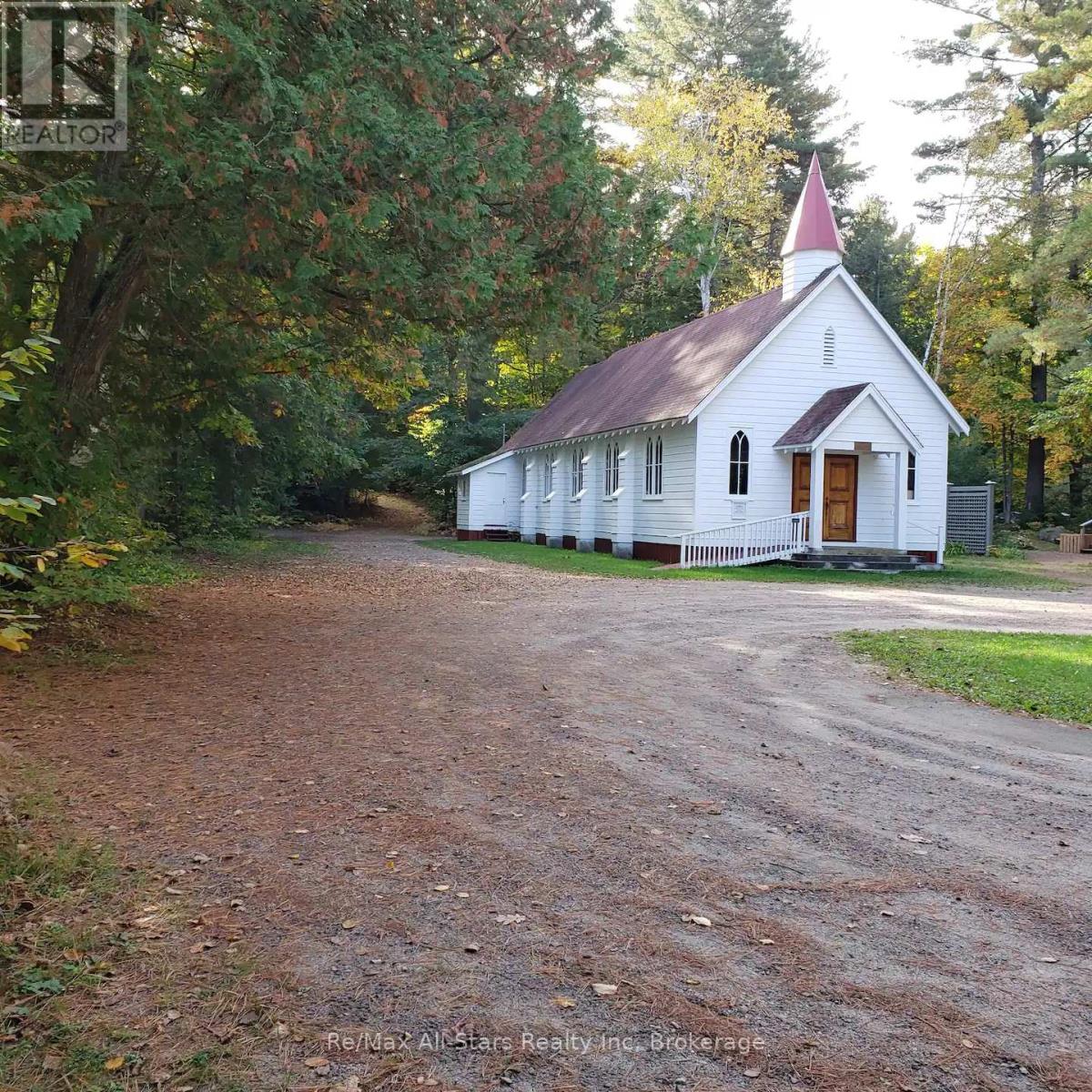 1037 Glenmount Road, Lake Of Bays, Ontario  P0B 1A0 - Photo 22 - X13101892