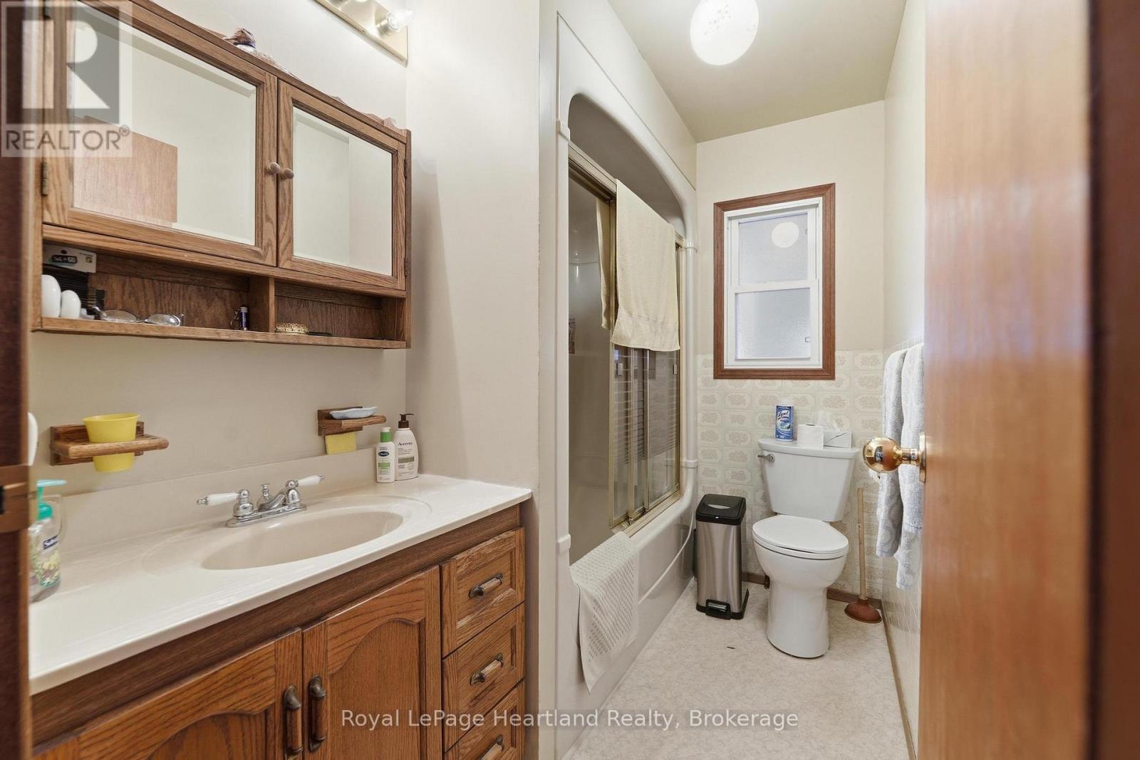 52 Walker Street, Central Huron, Ontario  N0M 1L0 - Photo 14 - X13101934