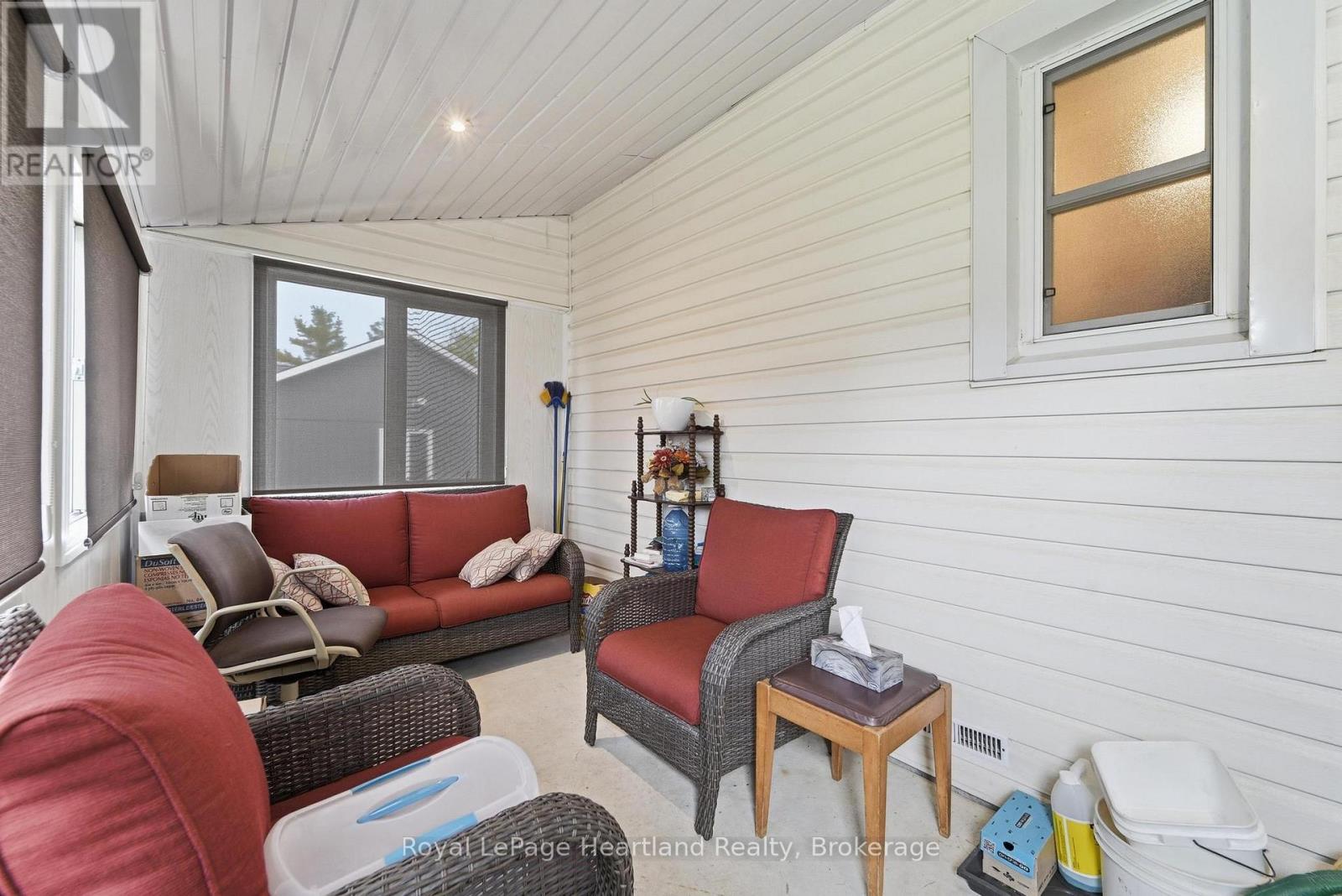 52 Walker Street, Central Huron, Ontario  N0M 1L0 - Photo 18 - X13101934