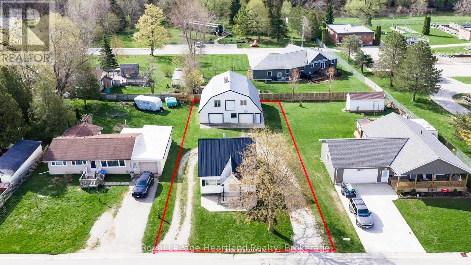 52 Walker Street, Central Huron, Ontario  N0M 1L0 - Photo 32 - X13101934