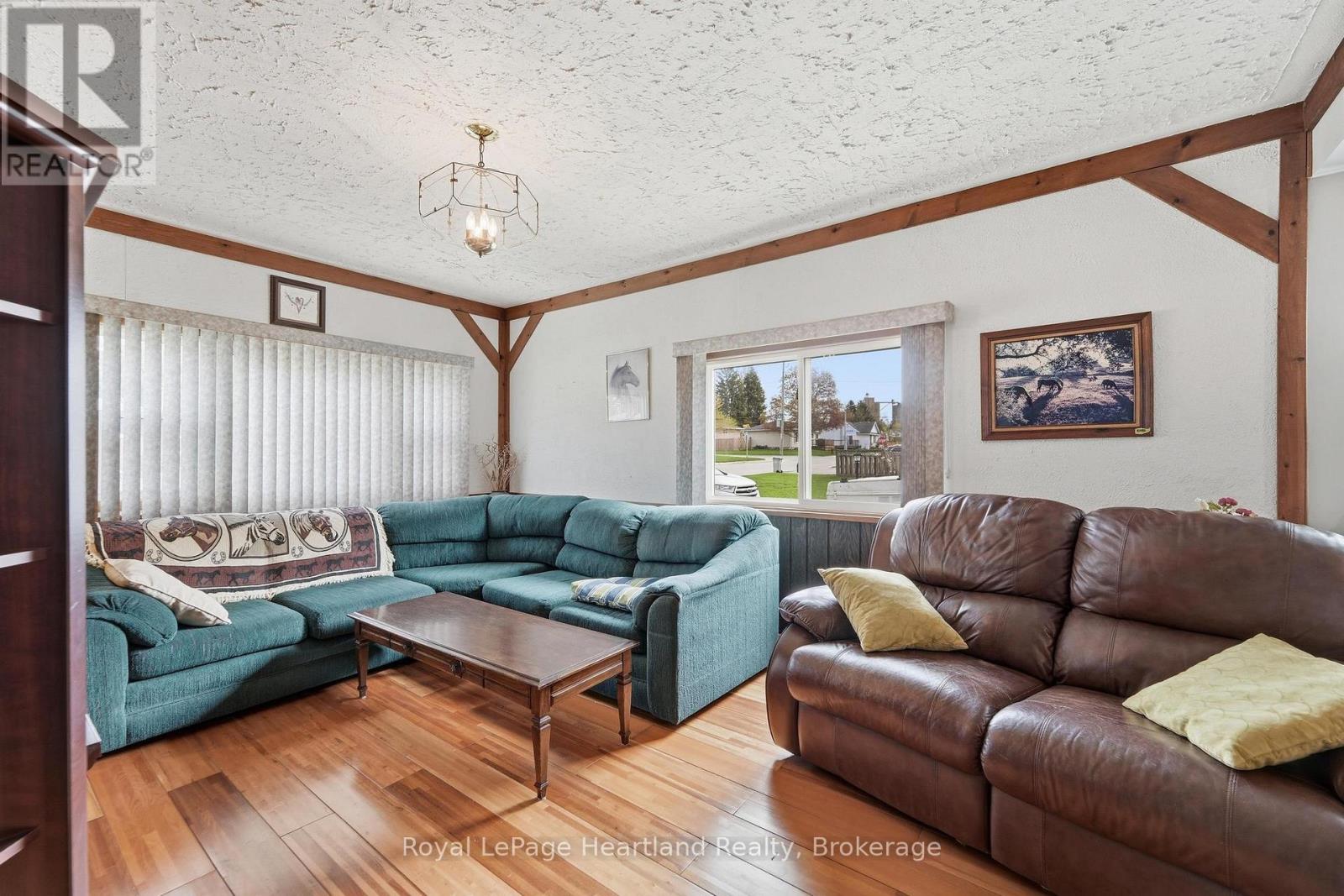 52 Walker Street, Central Huron, Ontario  N0M 1L0 - Photo 6 - X13101934