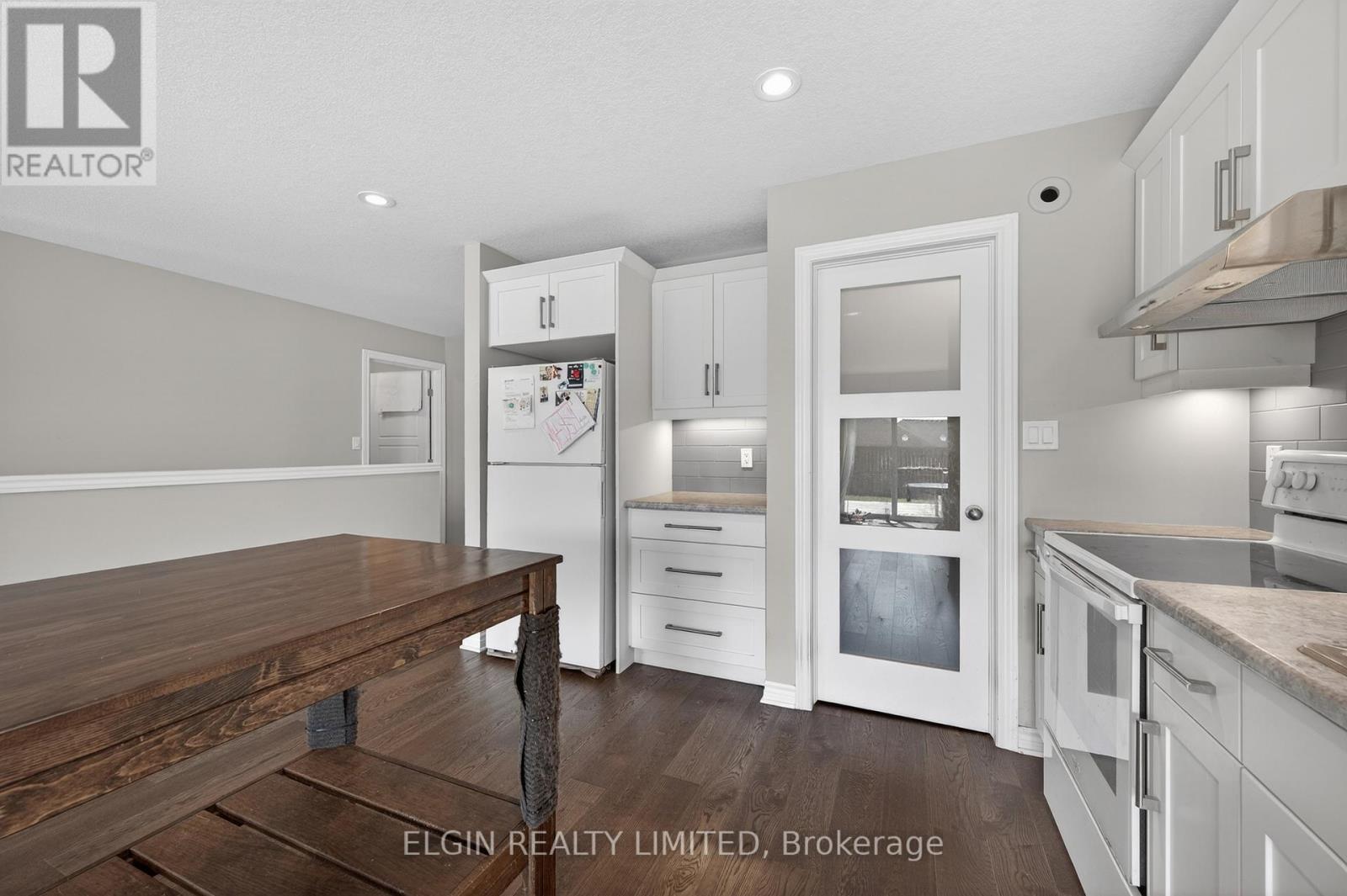 9 Ashberry Place, St. Thomas, Ontario  N5R 0H7 - Photo 12 - X13102092