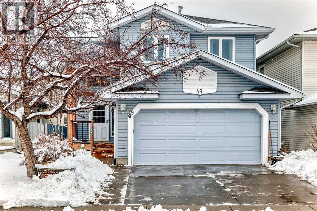 49 Applewood Court SE, Calgary, Alberta