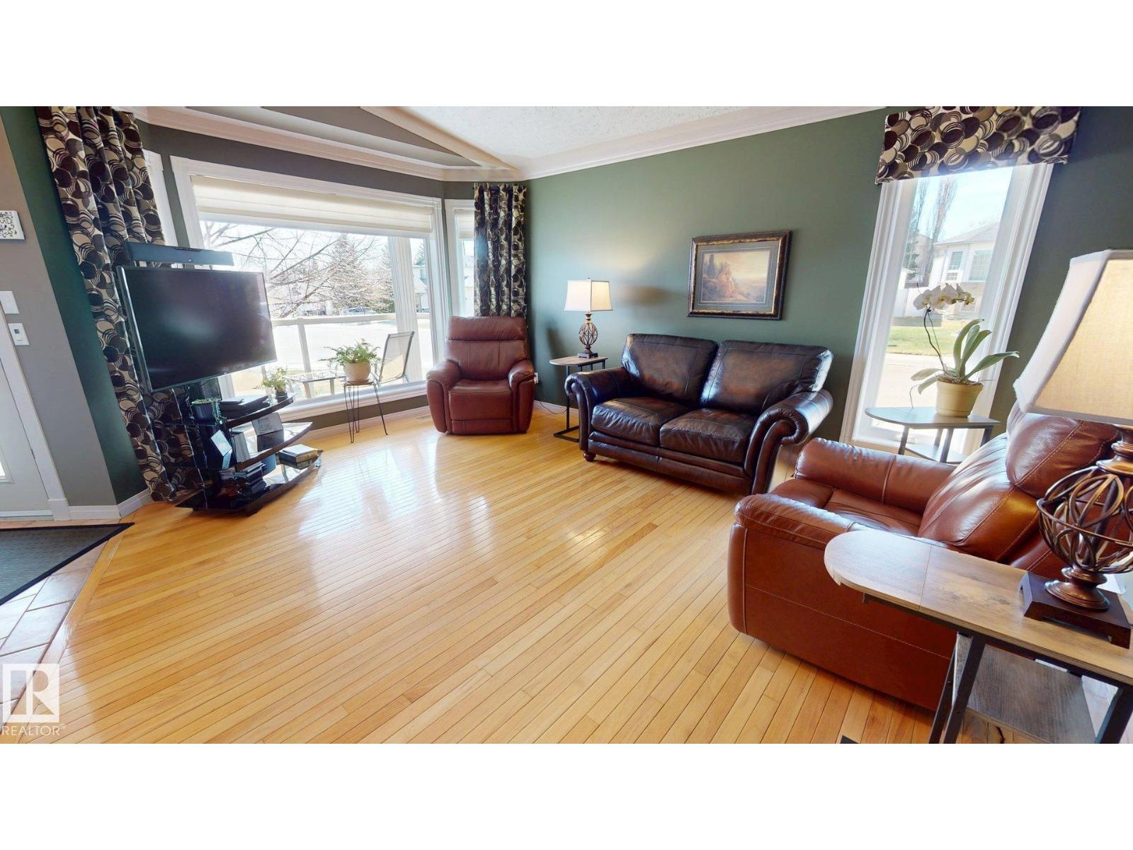 76 Chancery Wy, Sherwood Park, Alberta  T8H 1Z3 - Photo 4 - E4486535