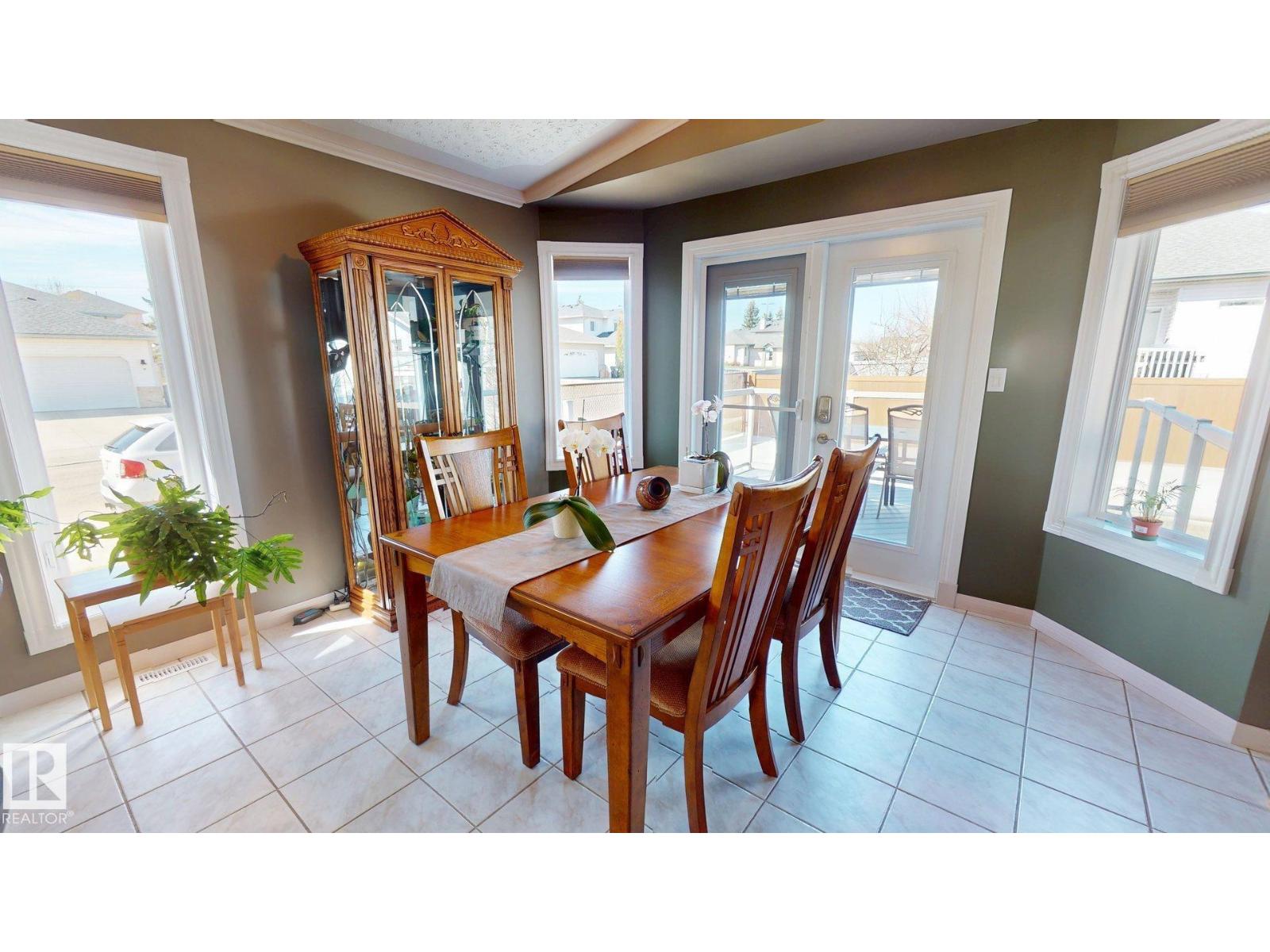 76 Chancery Wy, Sherwood Park, Alberta  T8H 1Z3 - Photo 6 - E4486535