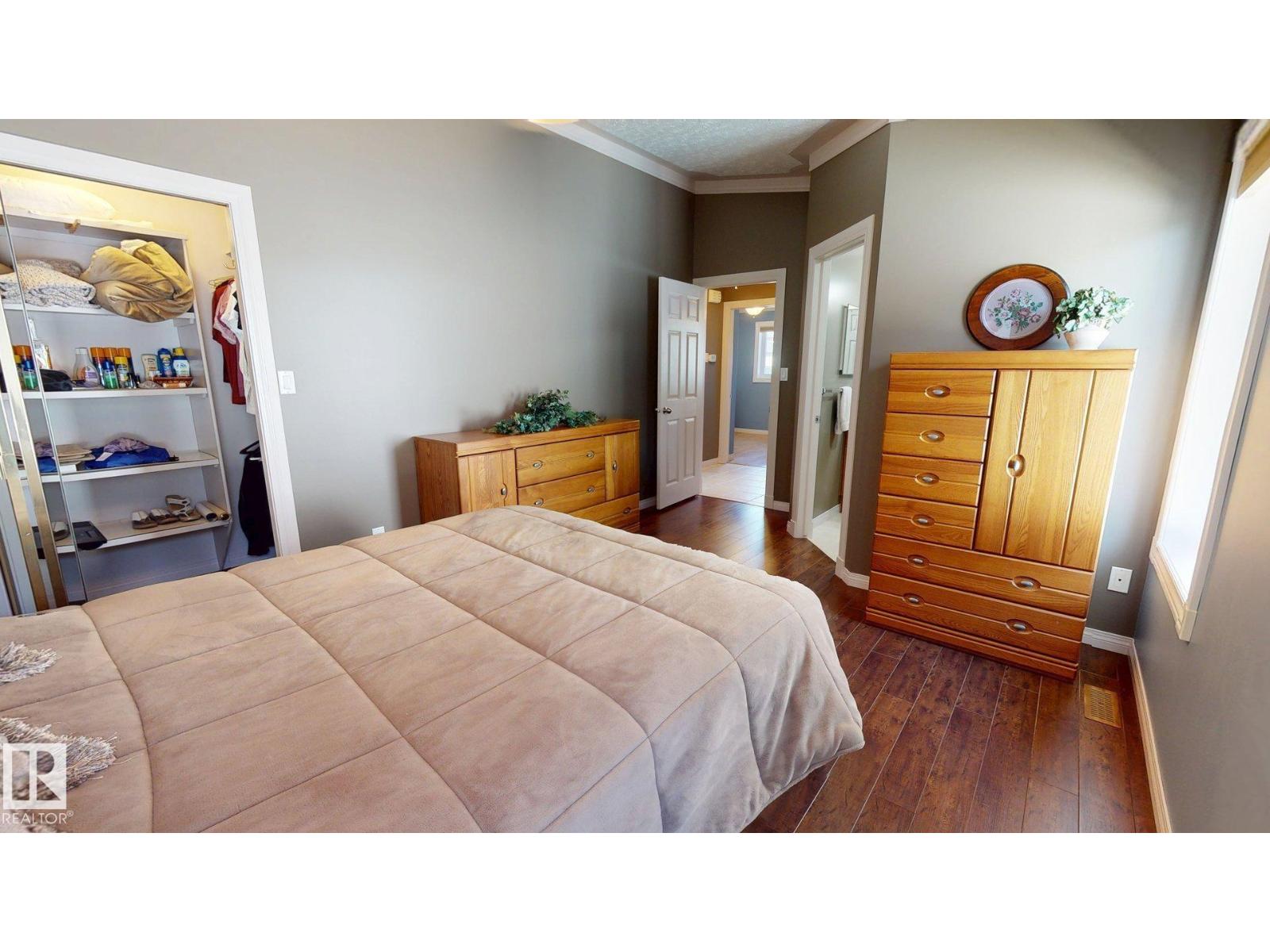 76 Chancery Wy, Sherwood Park, Alberta  T8H 1Z3 - Photo 9 - E4486535
