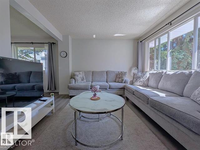 61 Mcleod Pl Nw, Edmonton, Alberta  T5A 3A8 - Photo 1 - E4486536