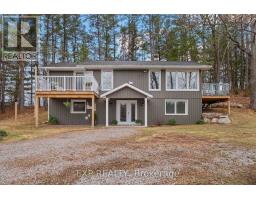 59 STRACK LANE, Madawaska Valley, Ontario
