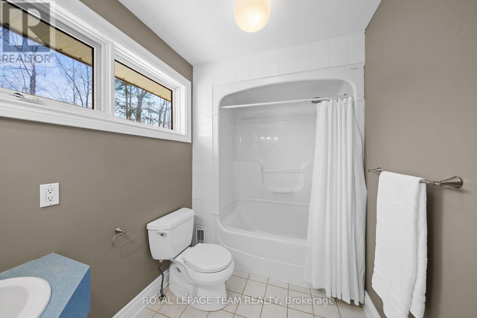 278 John Aselford Drive, Ottawa, Ontario  K2W 1A8 - Photo 39 - X13101844