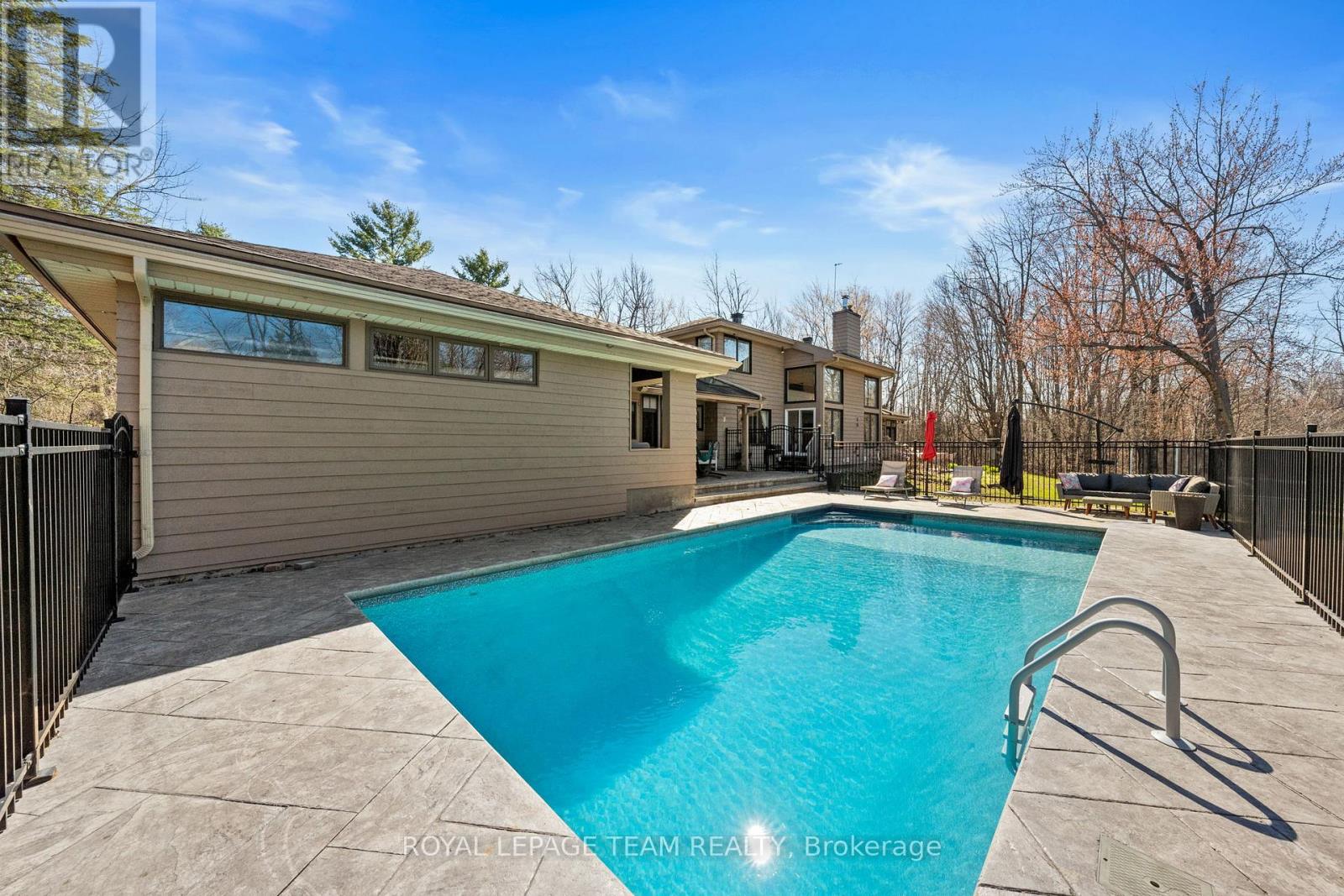 278 John Aselford Drive, Ottawa, Ontario  K2W 1A8 - Photo 46 - X13101844