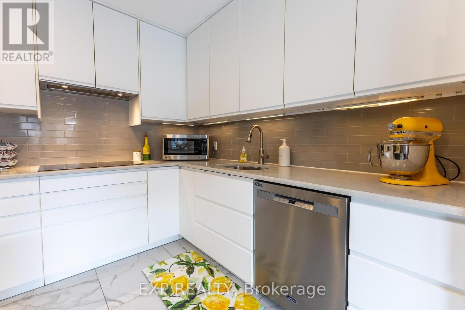 32 Stonepointe Avenue, Ottawa, Ontario  K2G 6G4 - Photo 16 - X13101920