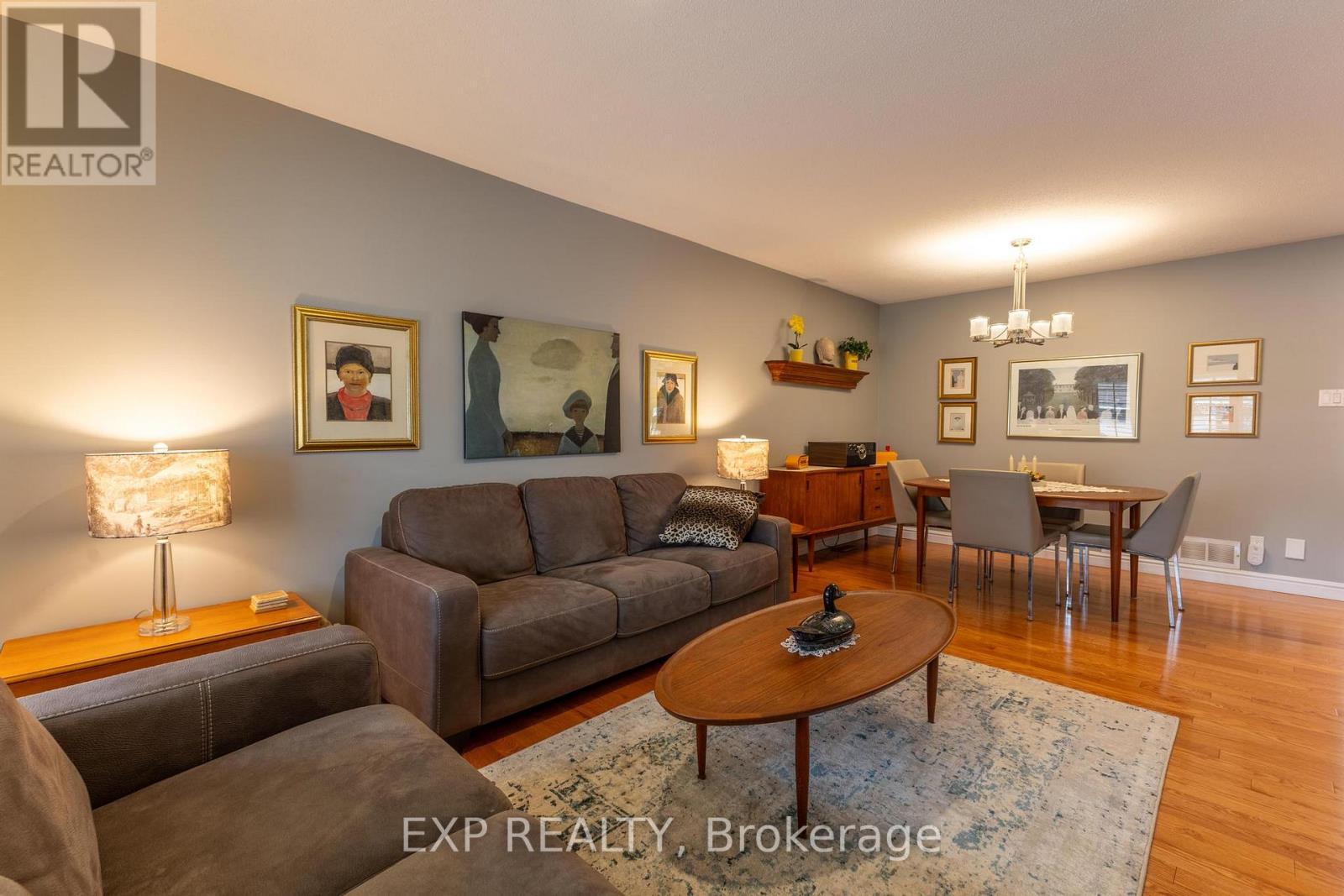 32 Stonepointe Avenue, Ottawa, Ontario  K2G 6G4 - Photo 8 - X13101920