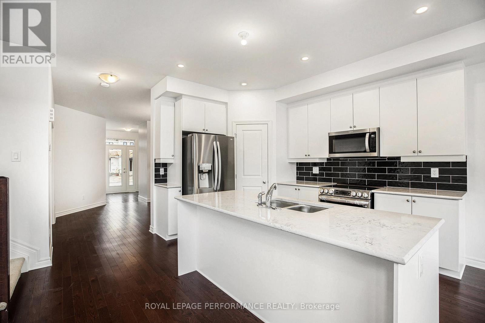 724 Namur Street, Russell, Ontario  K0A 1W0 - Photo 11 - X13101948
