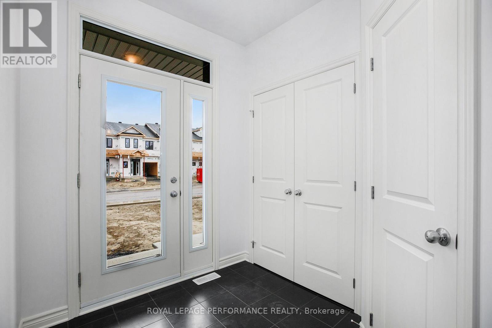 724 Namur Street, Russell, Ontario  K0A 1W0 - Photo 5 - X13101948