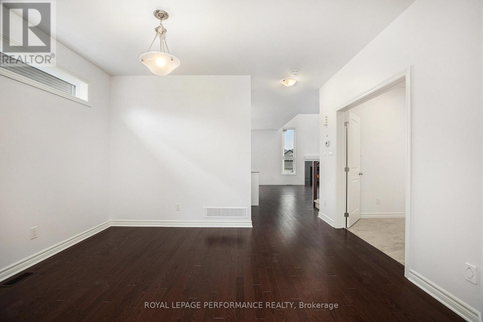 724 Namur Street, Russell, Ontario  K0A 1W0 - Photo 7 - X13101948