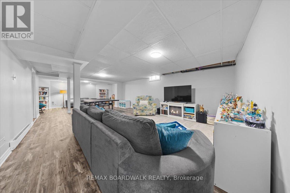 610 Falwyn Crescent, Ottawa, Ontario  K4A 2B3 - Photo 37 - X13102052