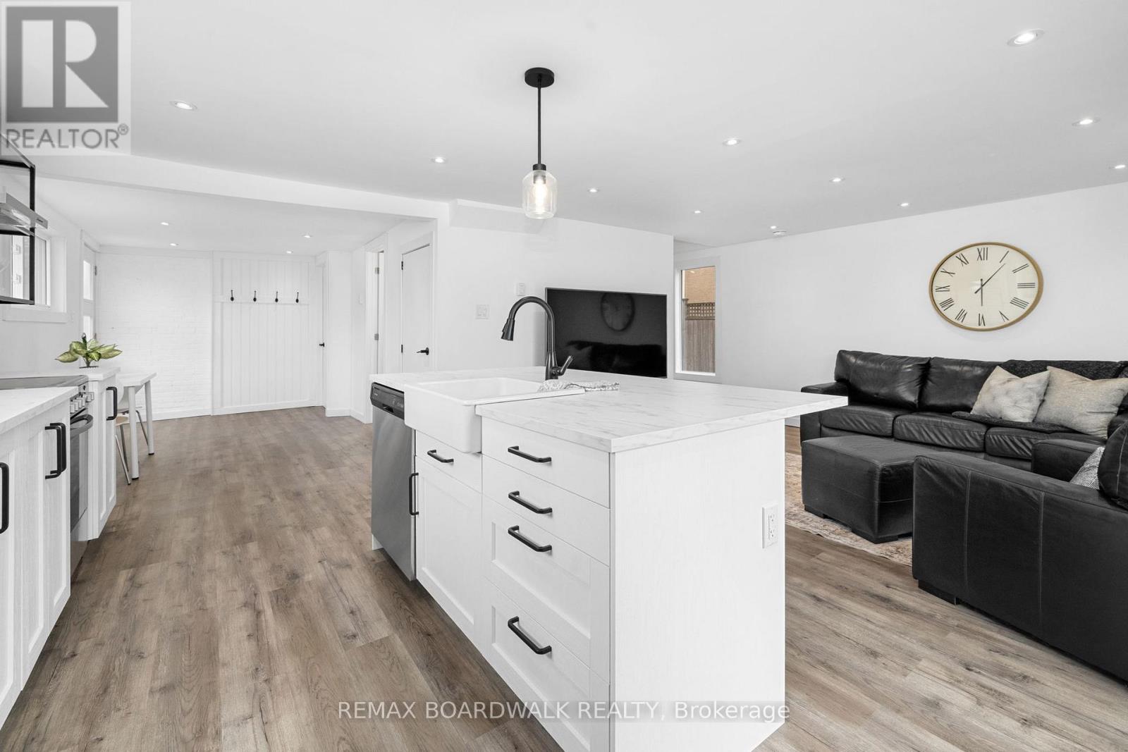 45 Drummond Street W, Perth, Ontario  K7H 2J9 - Photo 38 - X13102108