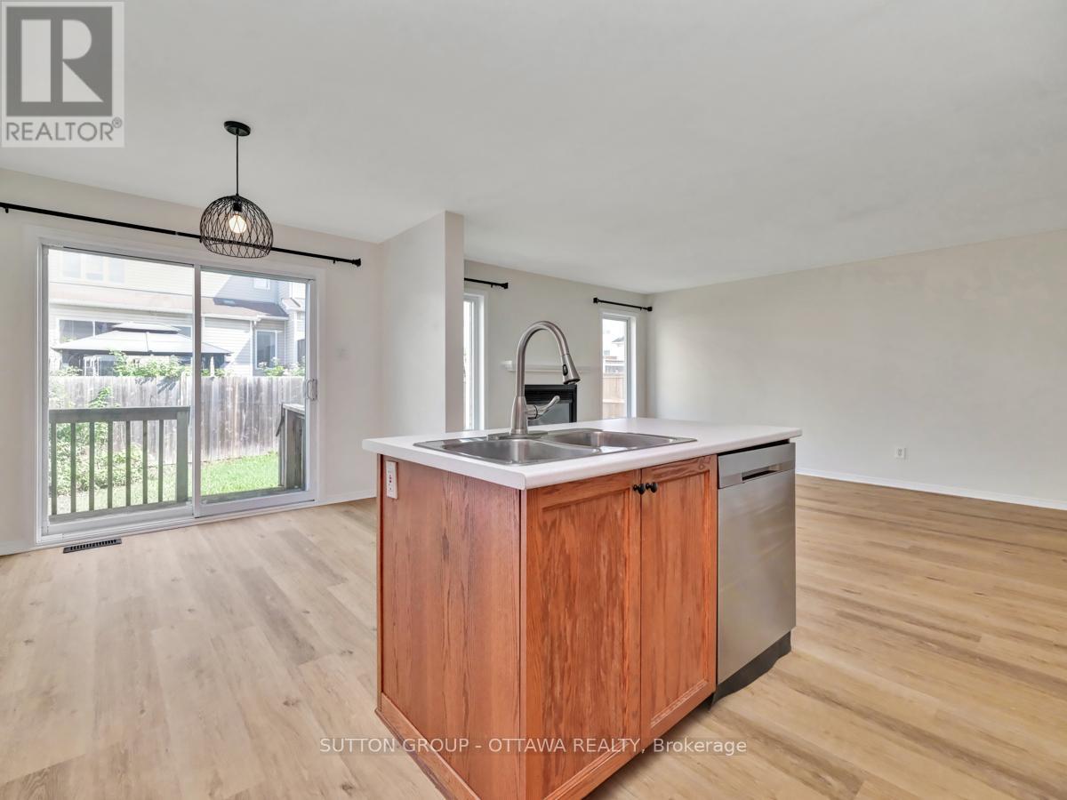 119 Whitewater Street, Ottawa, Ontario  K2G 7A3 - Photo 12 - X13102124