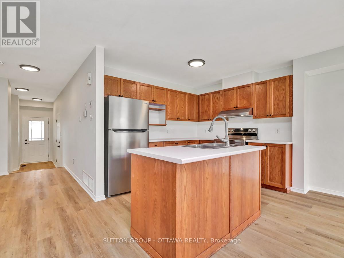 119 Whitewater Street, Ottawa, Ontario  K2G 7A3 - Photo 9 - X13102124