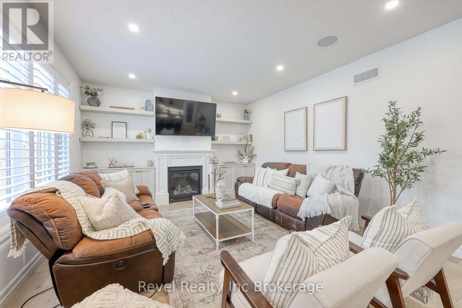 56 Hazelwood Pass, Thames Centre, Ontario  N0L 1G2 - Photo 6 - X13102102