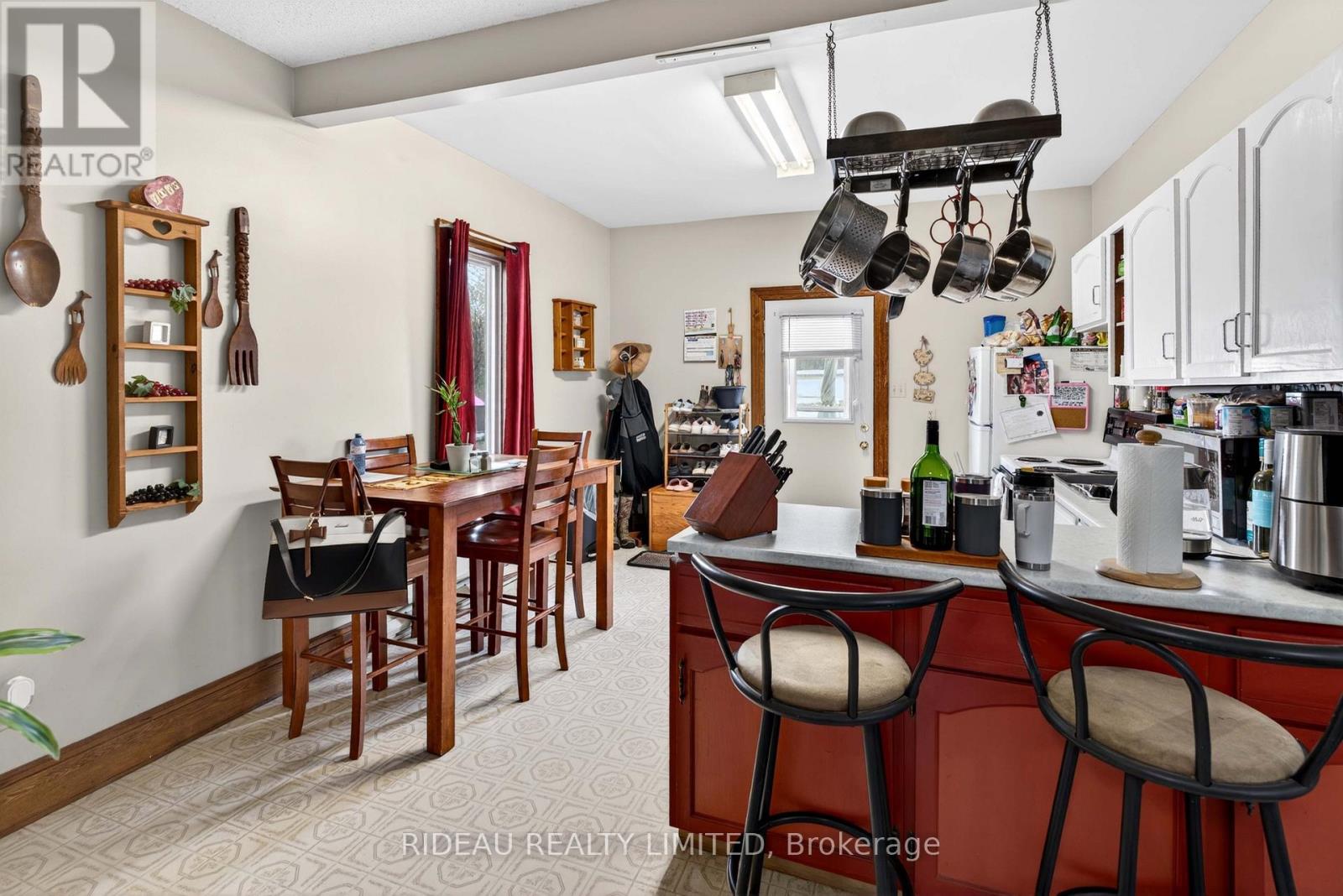 24 Rideau Street, Westport, Ontario  K0G 1X0 - Photo 11 - X13102210