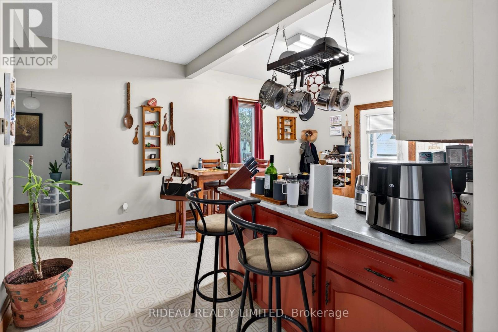 24 Rideau Street, Westport, Ontario  K0G 1X0 - Photo 12 - X13102210