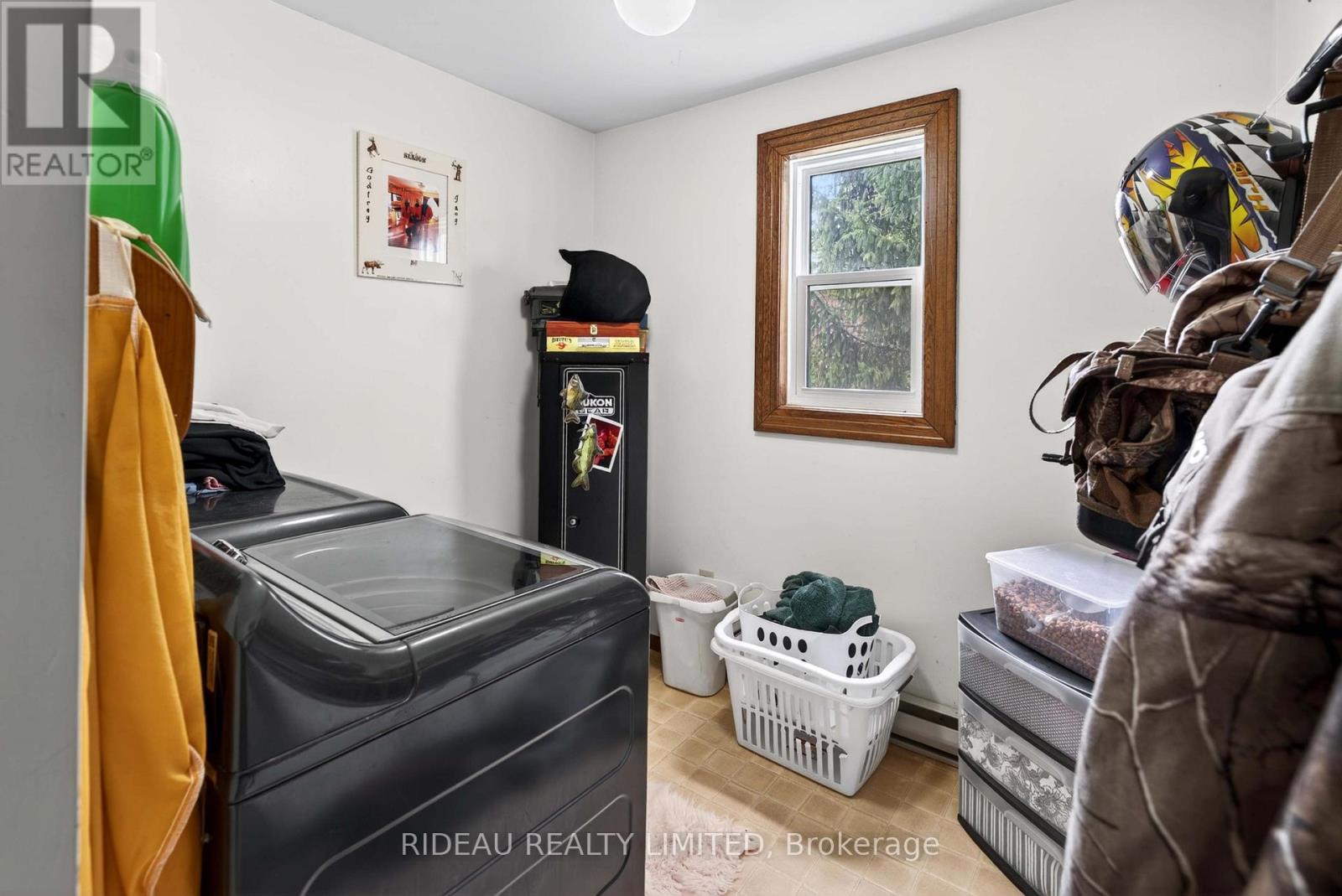 24 Rideau Street, Westport, Ontario  K0G 1X0 - Photo 19 - X13102210