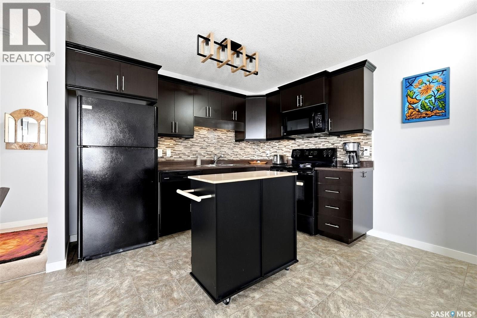 55 5031 James Hill Road, Regina, Saskatchewan  S4W 0B9 - Photo 9 - SK035403