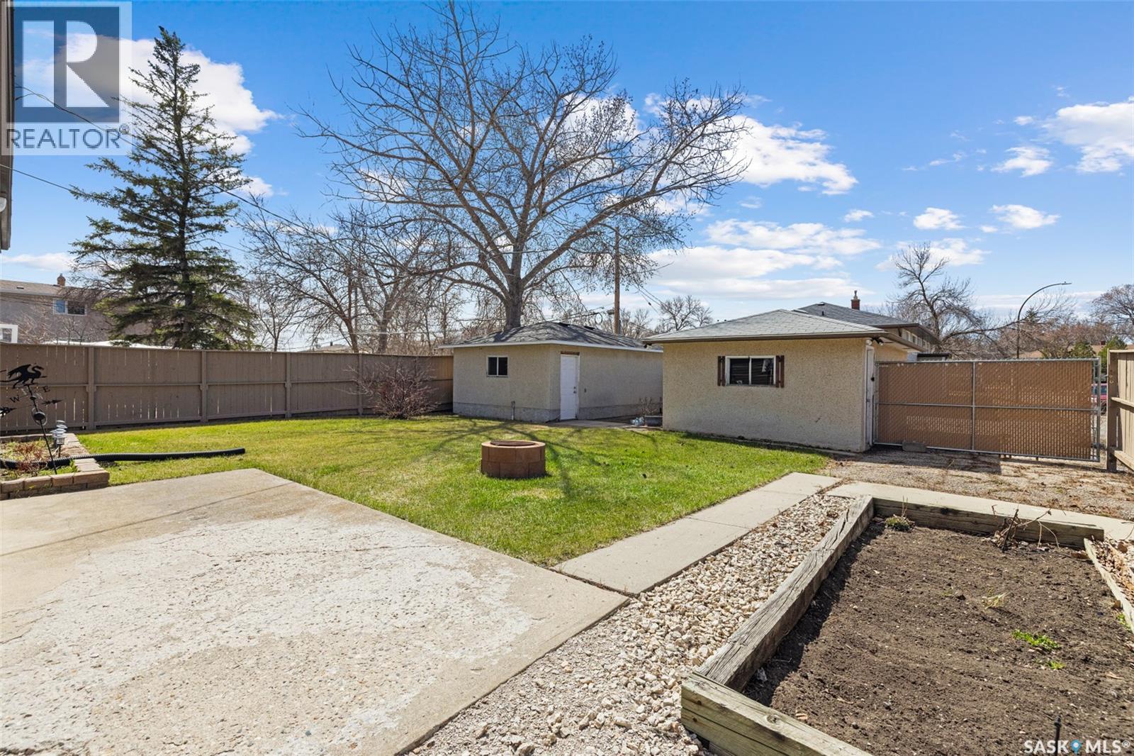 812 Mcintosh Street, Regina, Saskatchewan  S4T 5B4 - Photo 20 - SK035401