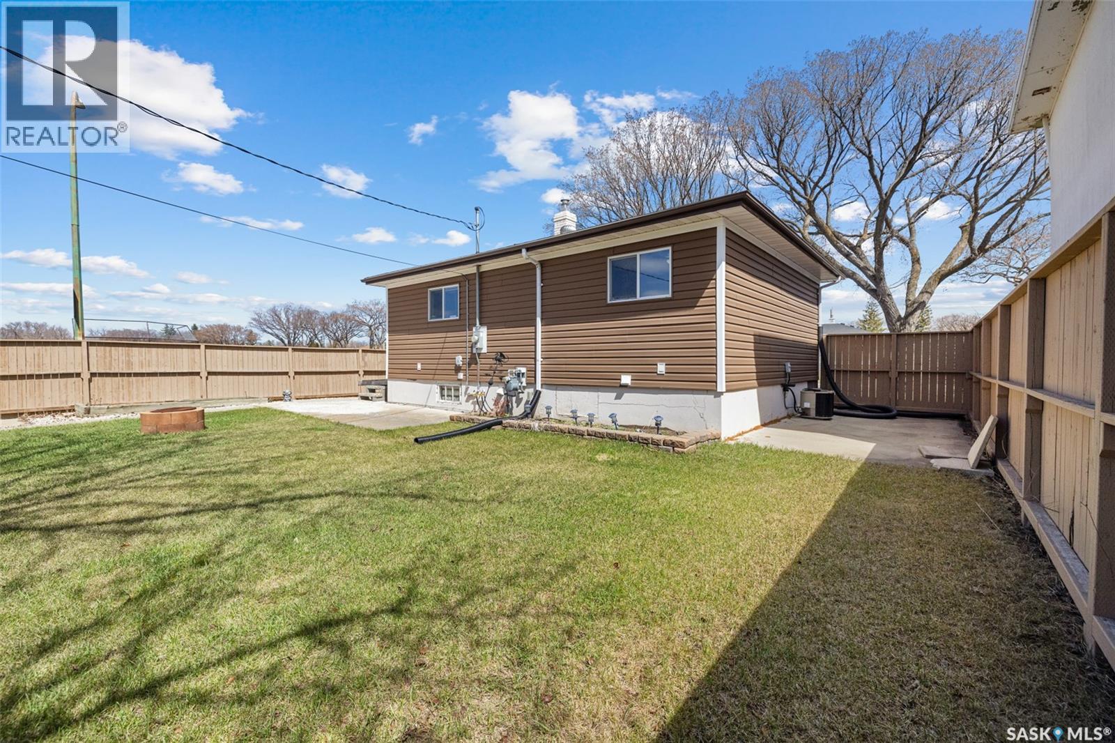 812 Mcintosh Street, Regina, Saskatchewan  S4T 5B4 - Photo 22 - SK035401