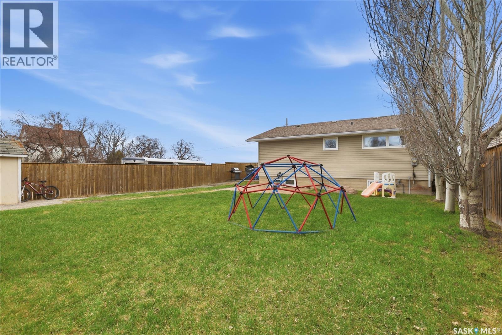 105 Queen Street, Milestone, Saskatchewan  S0G 3L0 - Photo 34 - SK035399