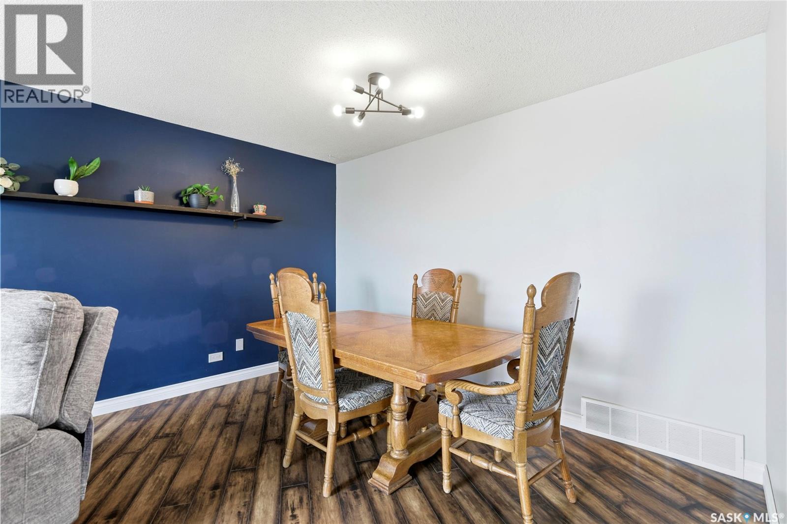 105 Queen Street, Milestone, Saskatchewan  S0G 3L0 - Photo 8 - SK035399