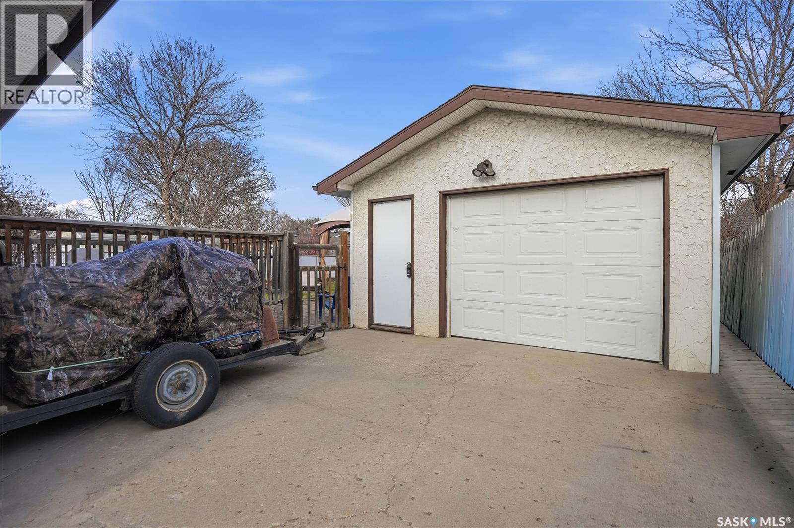 11 Norwood Crescent, Regina, Saskatchewan  S4R 0A2 - Photo 38 - SK035296