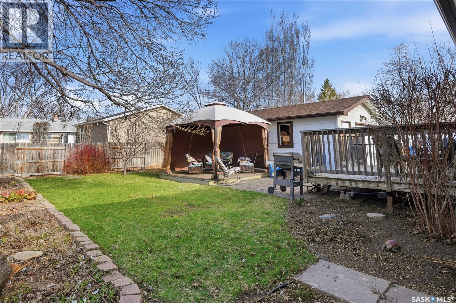 11 Norwood Crescent, Regina, Saskatchewan  S4R 0A2 - Photo 44 - SK035296