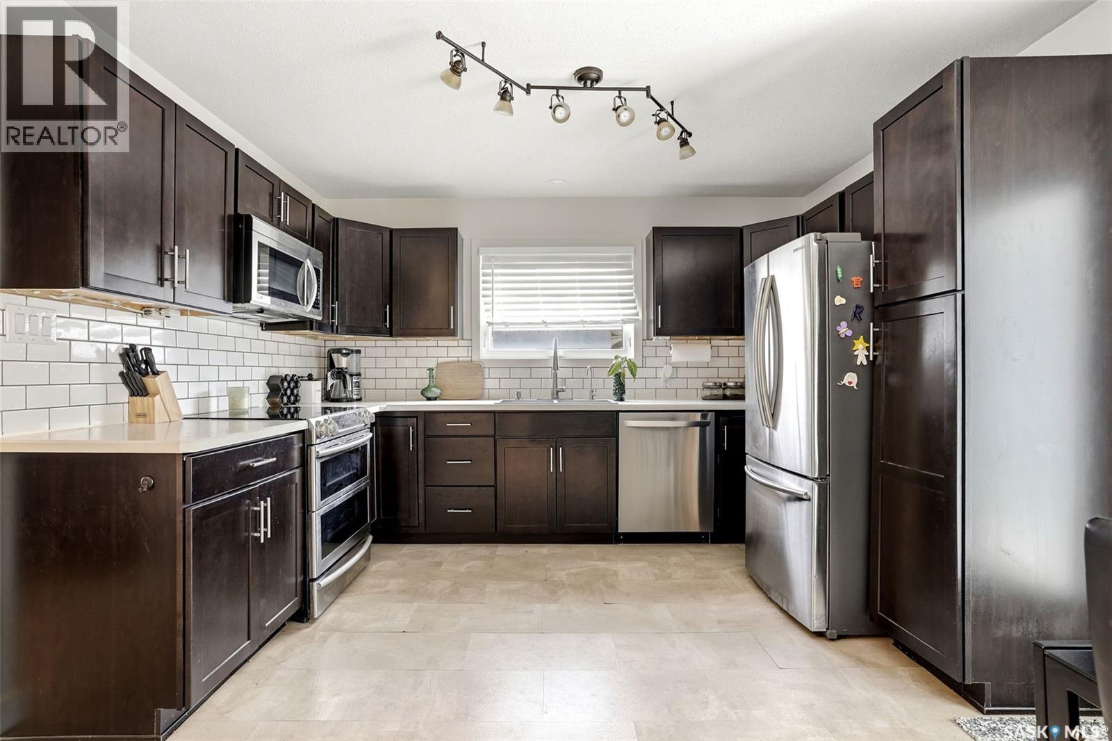 12 Fox Glove Crescent, Regina, Saskatchewan  S4S 0G9 - Photo 8 - SK035159