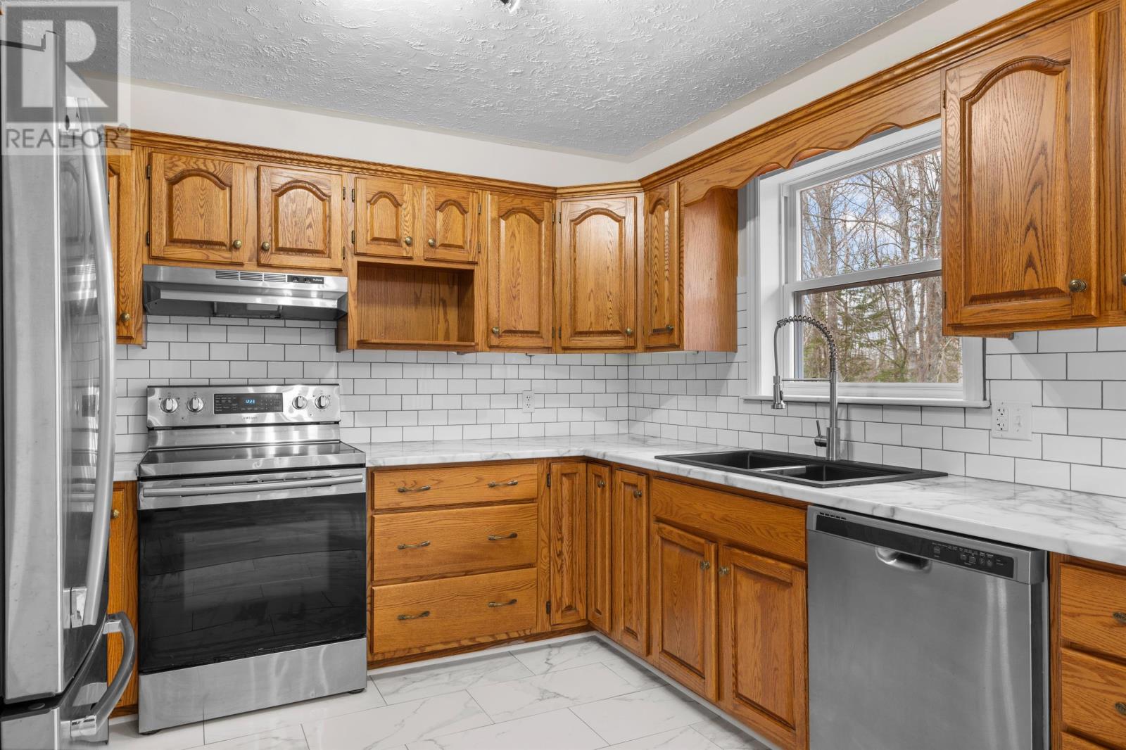 61 Glencove Dr, Stratford, Prince Edward Island  C1B 1Y2 - Photo 13 - 202610222