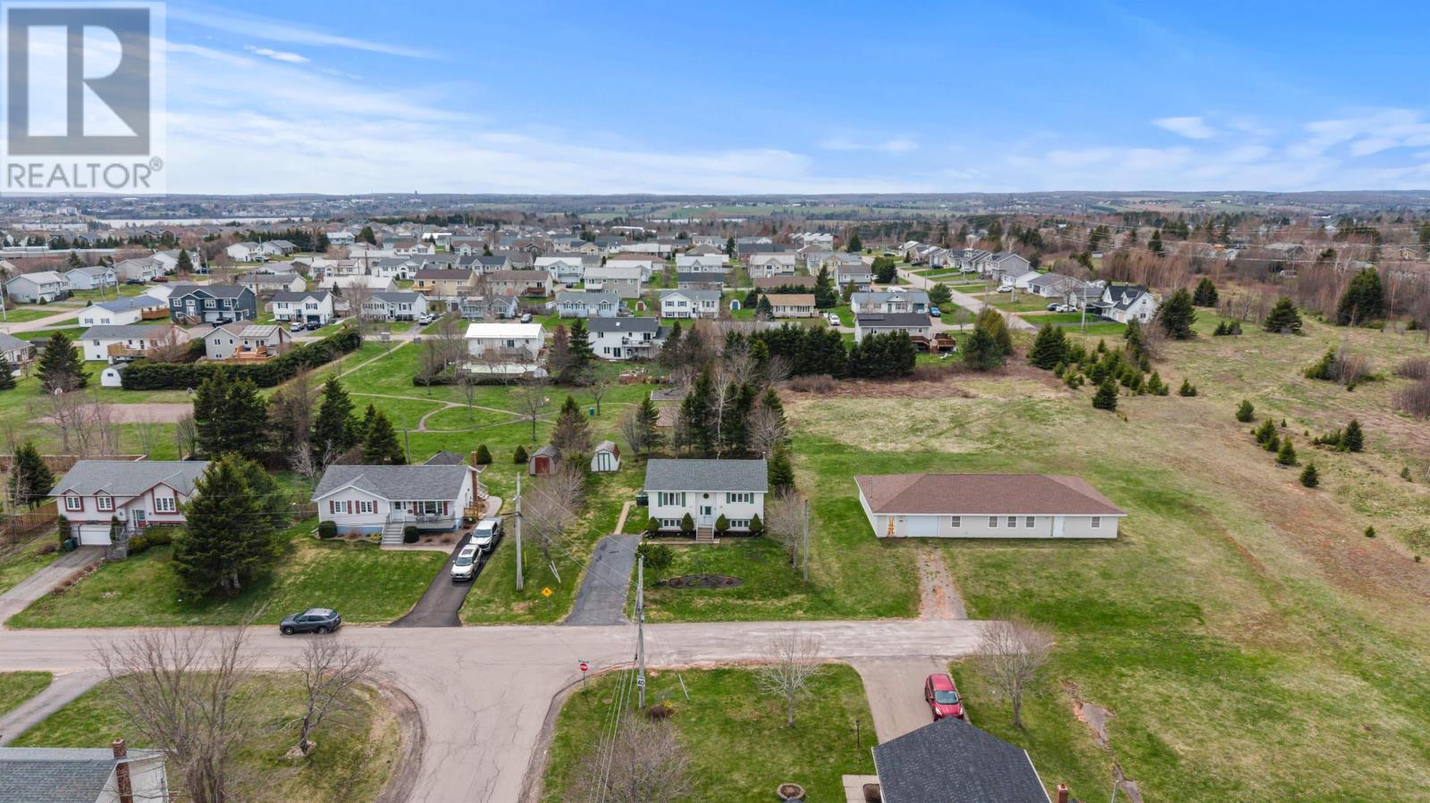 2 Kenwood Circle, Charlottetown, Prince Edward Island  C1E 1Z8 - Photo 38 - 202610226