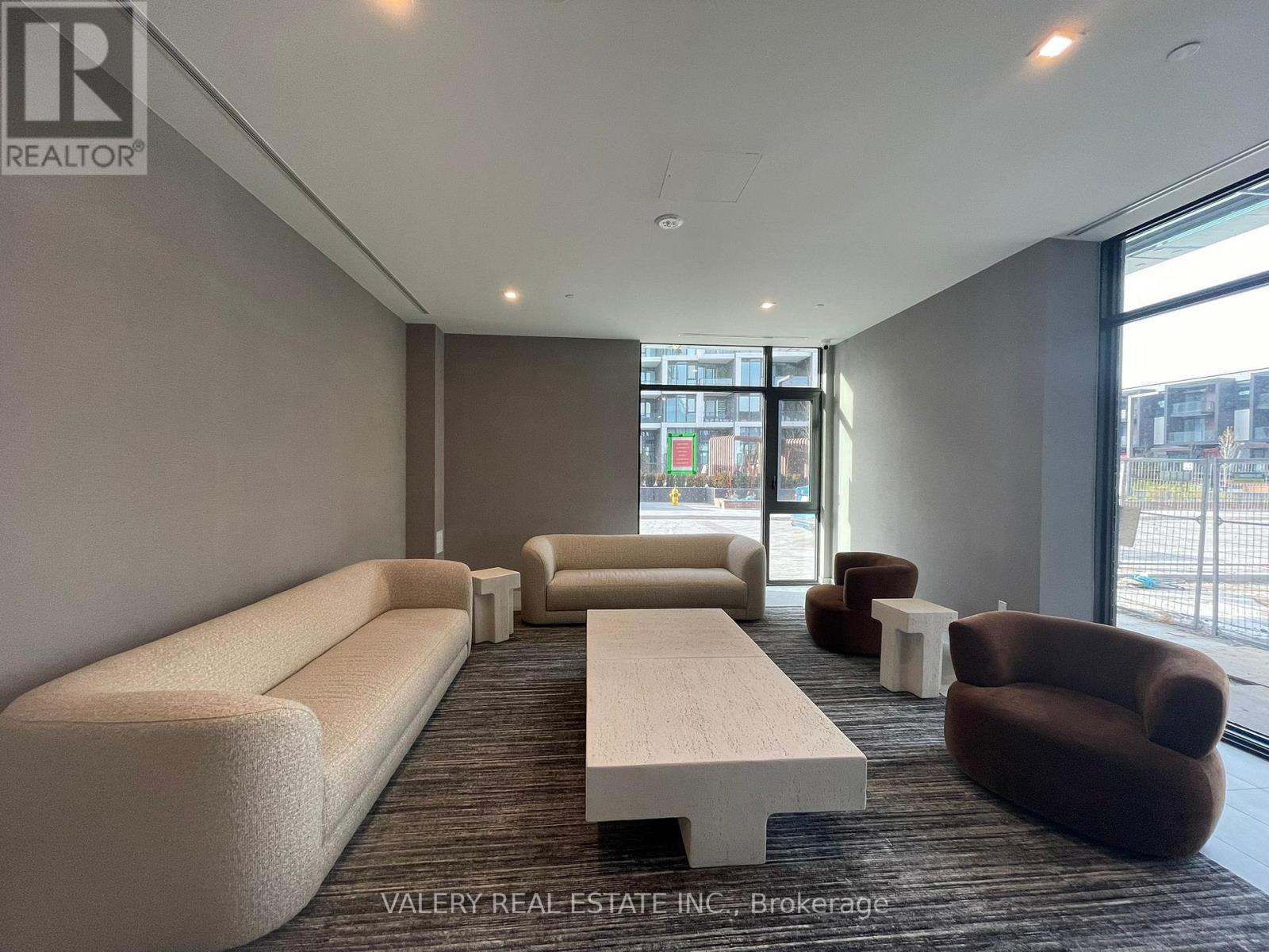 3806 - 1 Quarrington Lane, Toronto, Ontario  M3C 0S4 - Photo 3 - C13101862