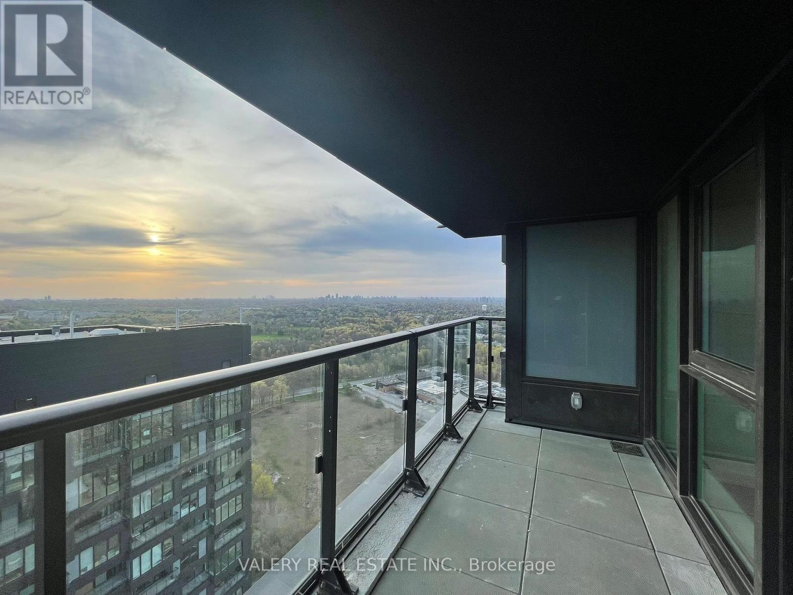 3806 - 1 Quarrington Lane, Toronto, Ontario  M3C 0S4 - Photo 6 - C13101862